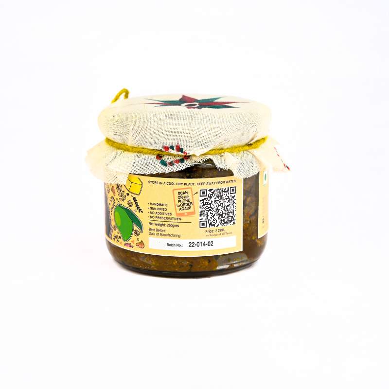 Aam ka Sookha Bharua Achar | Dry Stuffed Mango Pickle with little Oil