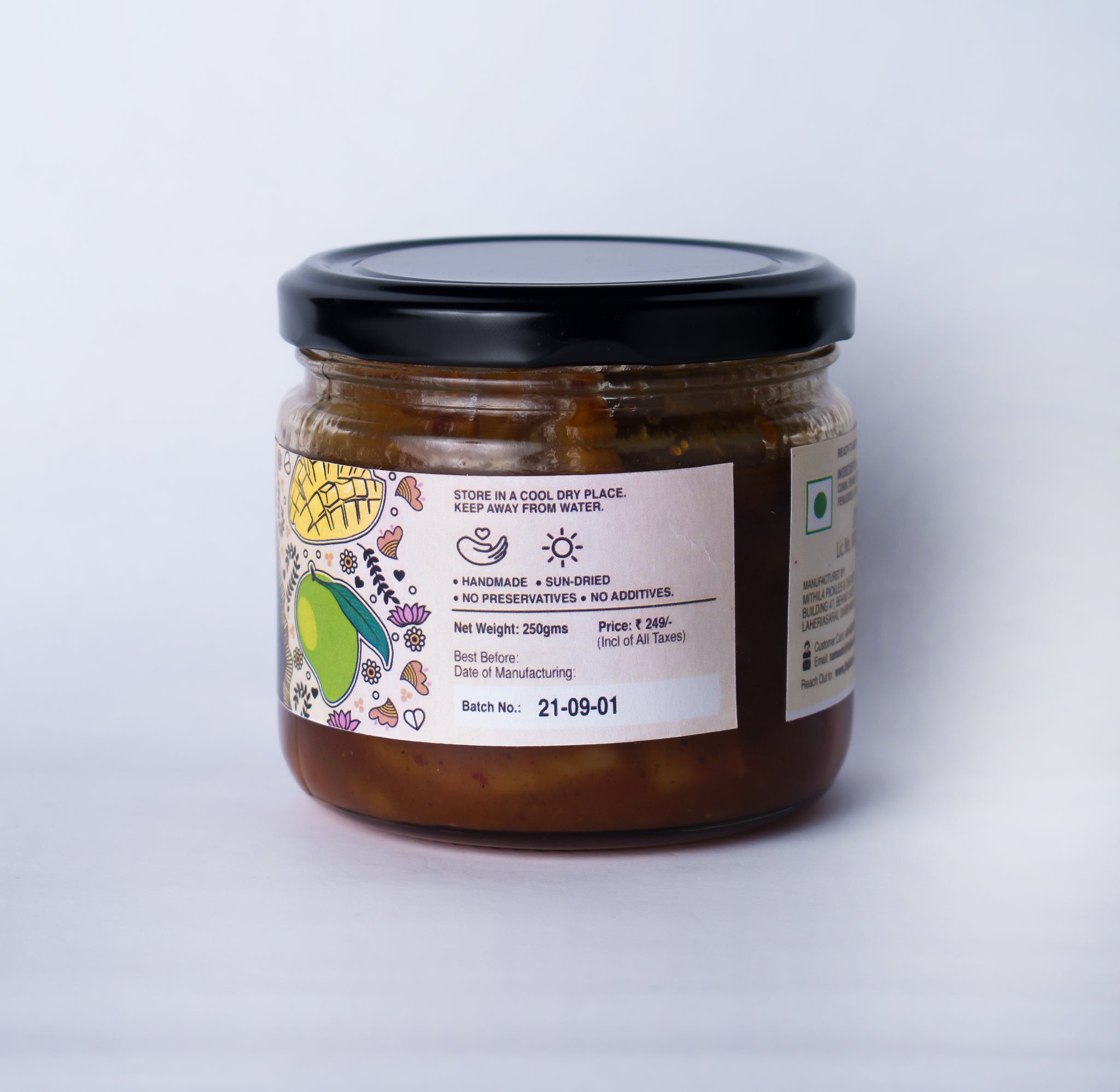 Khatta-Meetha Aam Ka Achar | Sweet & Tangy Mango Pickle